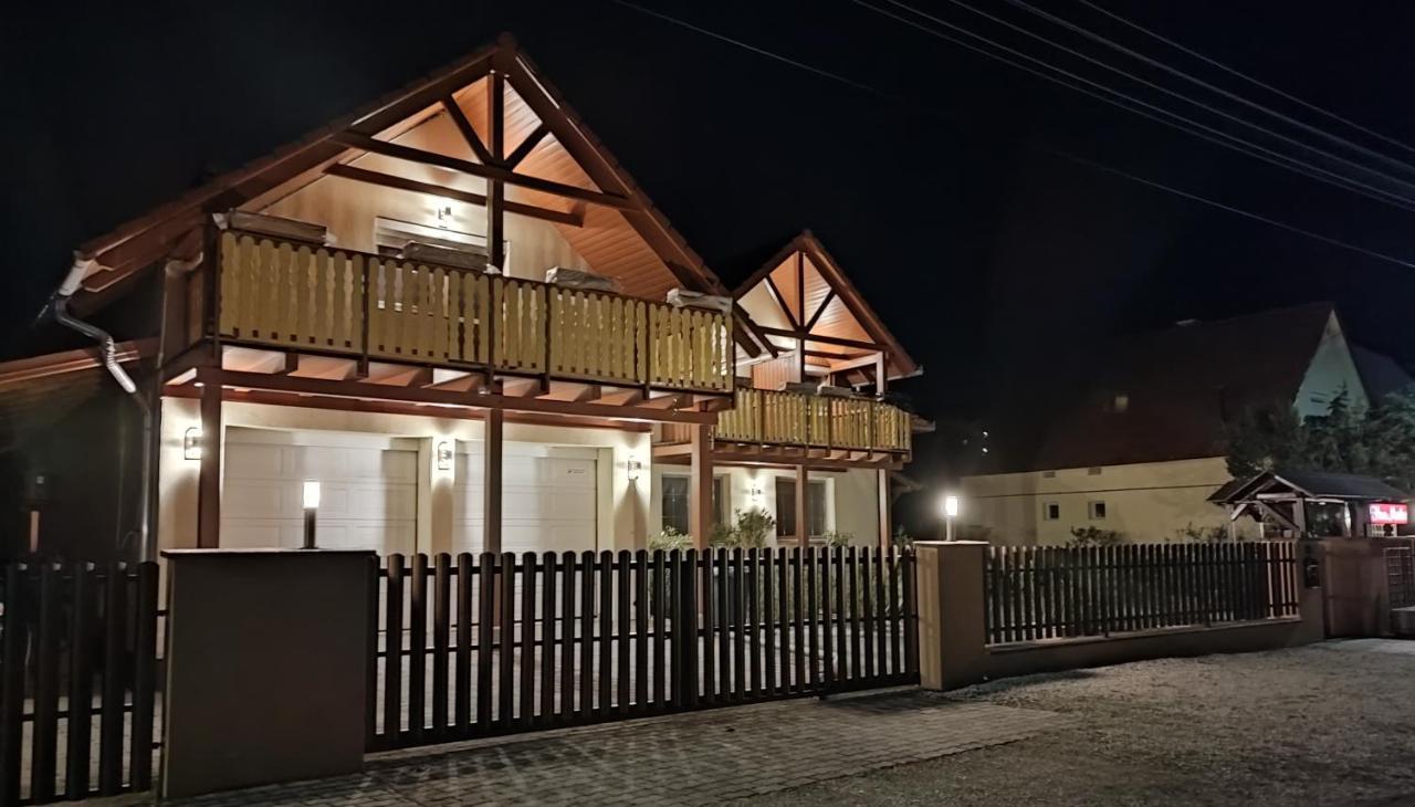 Haus Marika Hotel Siofok Exterior photo