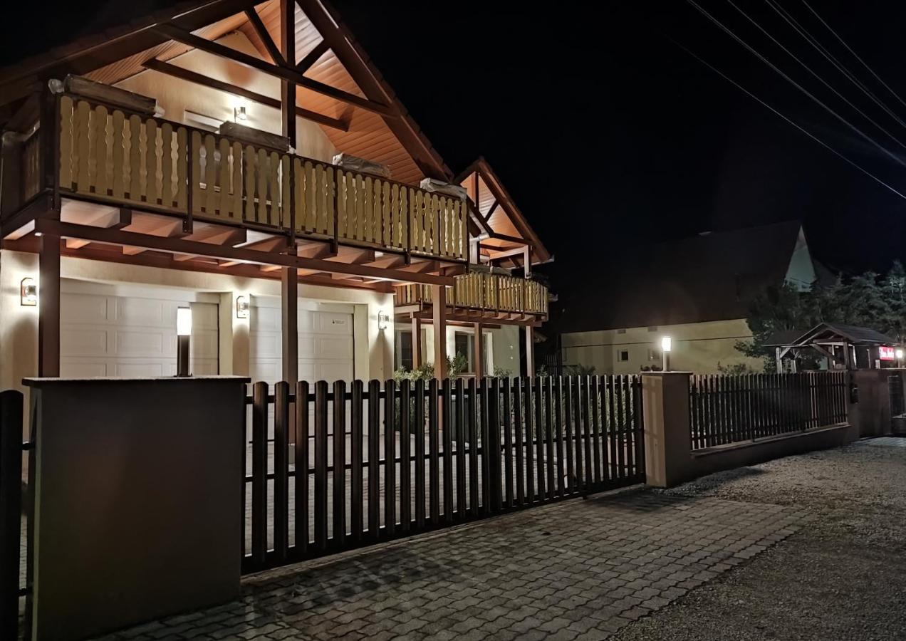 Haus Marika Hotel Siofok Exterior photo