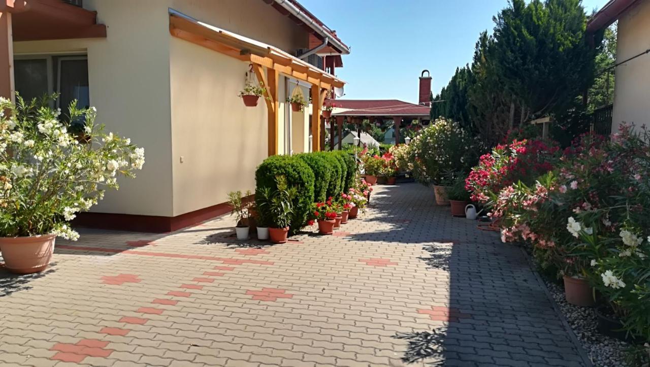 Haus Marika Hotel Siofok Exterior photo